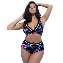 Load image into Gallery viewer, Women  Swimwear Beach Suit