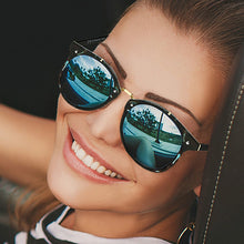 Load image into Gallery viewer, Sunglasses Women